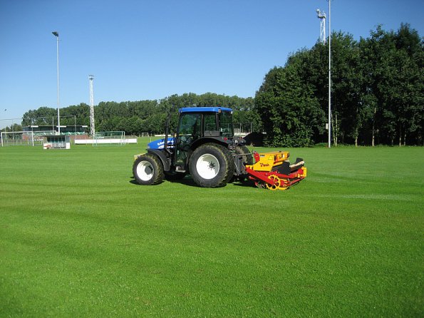 doorzaaien-voetbalveld